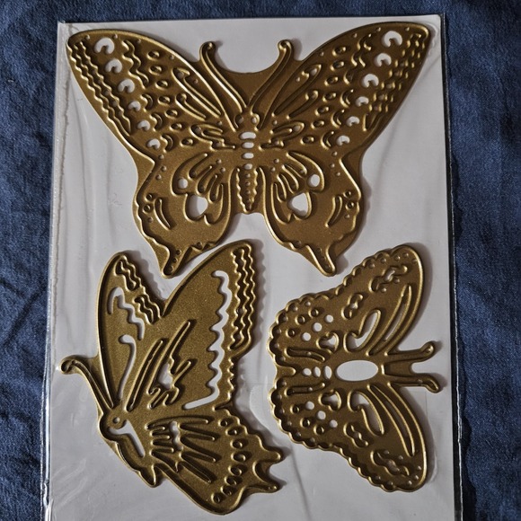 NEW ANNA GRIFFIN BUTTERFLY CUT & EMBOSS DIE SET OF 5 W/ Emboss Mat NEW‎ RARE - Picture 2 of 5